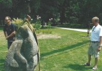 "Fossilisation des tendresses immémoriales", 1982 - Taille directe, petit granit - Annie Palisot