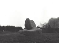 "Vague, vague", 1983 - Taille directe, petit granit, h110 x 150 x 150cm - Annie Palisot
