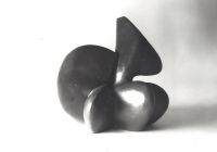 "Premier envol", 1985 - Terre à grès, h45 x 40 x 40cm - Annie Palisot.