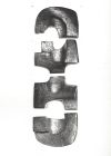 Projet de fontaine murale, 1970 - Relief en terre cuite, h147 x 37 x 19 - Annie Palisot. Prix du Ministère de la Culture française pour "La femme et les métiers d‘arts", 1970.